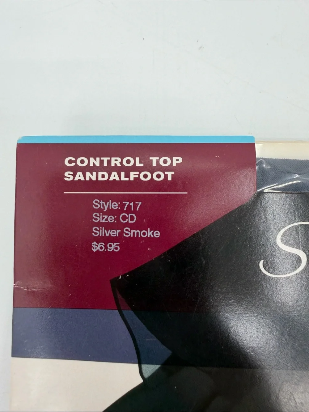 Hanes Pantyhose Size CD Silk Reflections VTG Silver Smoke Style 717- IMPERFECT